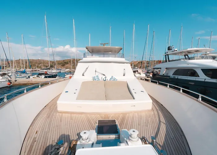 Bona Dea 27m Motoryacht Botel *
